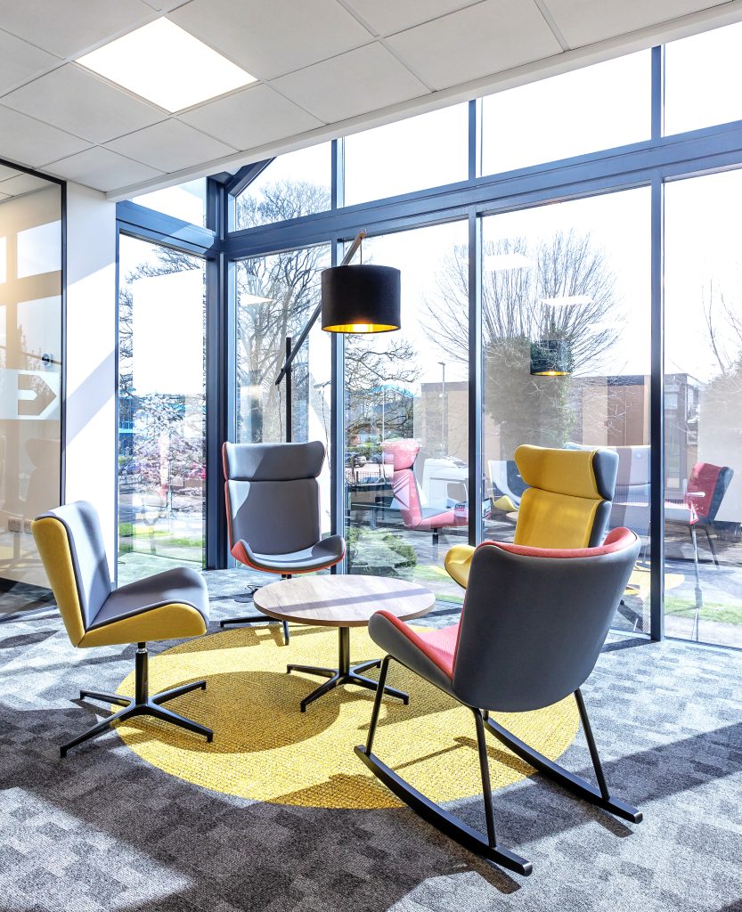 <b>A Leading</b> <br>Office Furniture Supplier