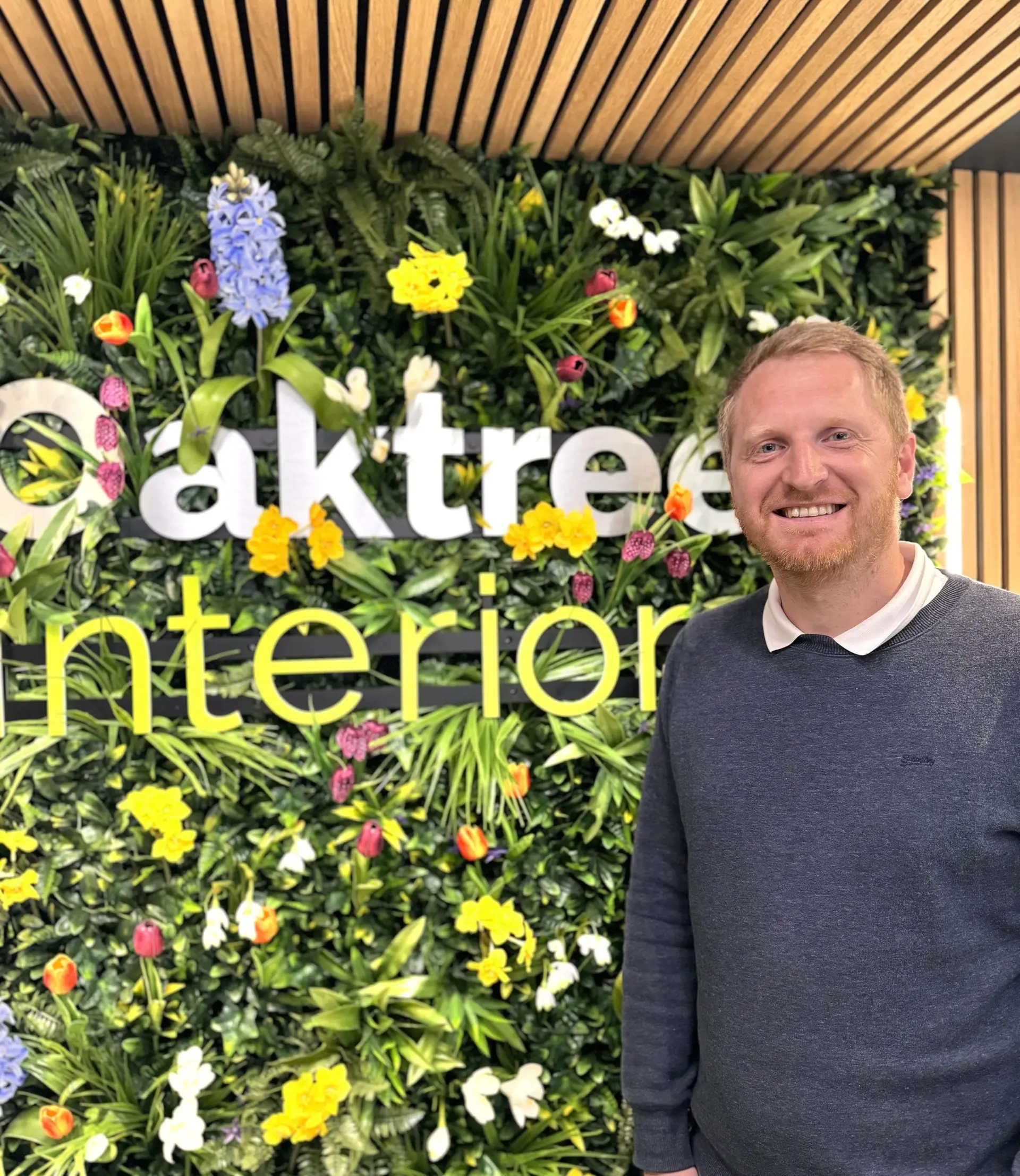 <b>Lewis</b> Dodds Photo