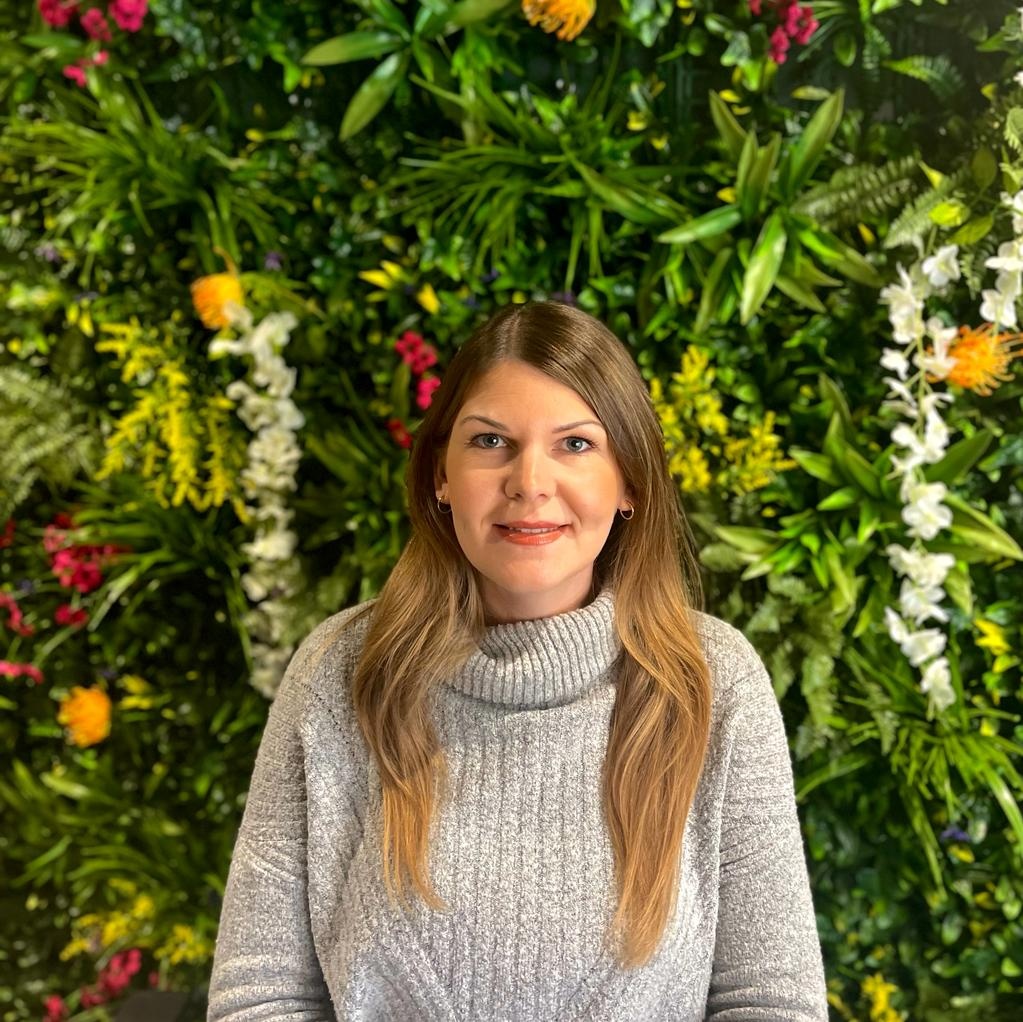 <b>Lyndsey</b> Gould Photo